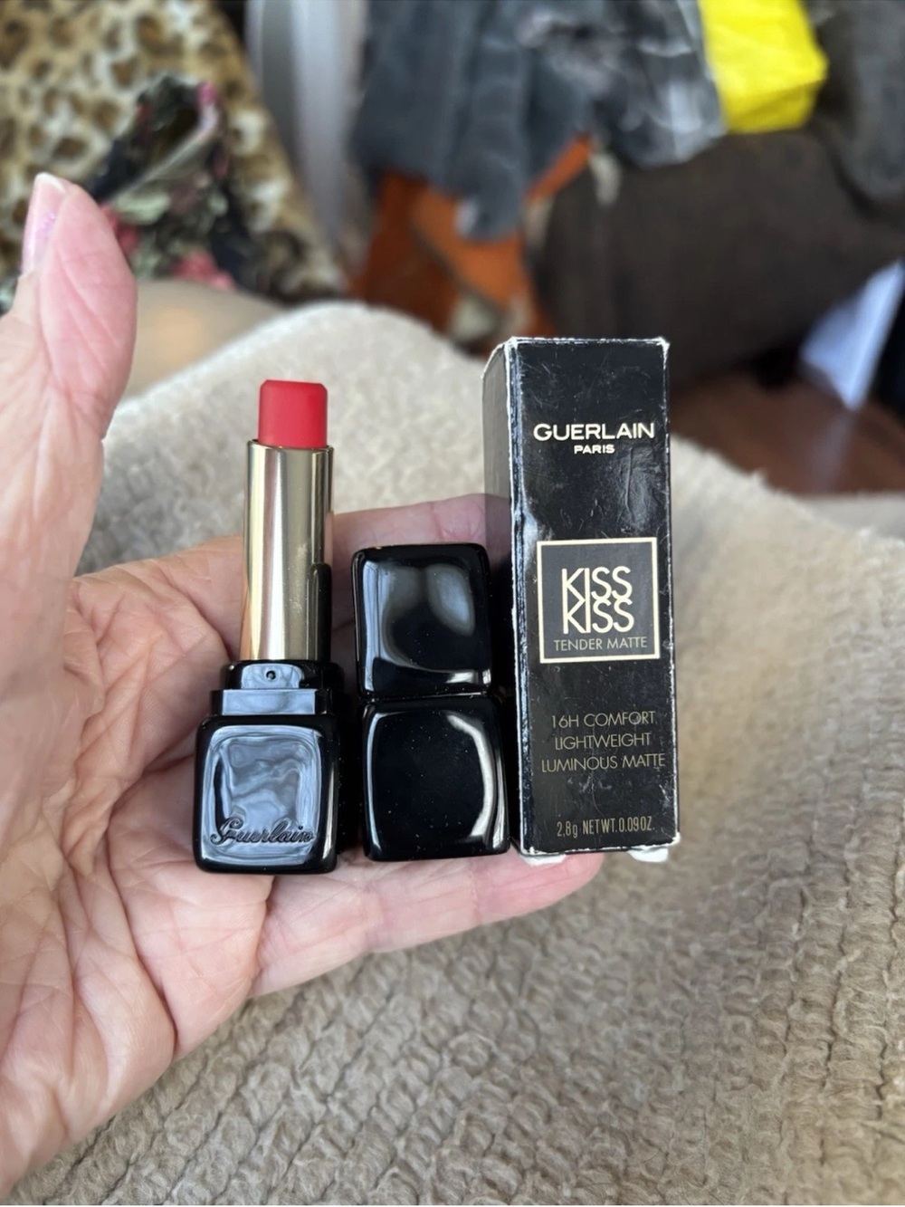 GUERLAIN KissKiss Tender Matte #775 Kiss Rouge Lipstick - Coral Red Shade. New!